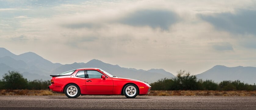 Scottsdale, AZ, USA
January 15, 2025
1986 Porsche 944 Turbo