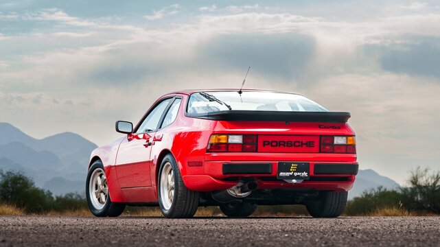 Scottsdale, AZ, USA
January 15, 2025
1986 Porsche 944 Turbo