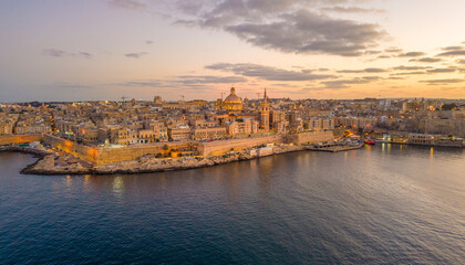 Fototapeta premium Panoramic photograph of Valletta, Malta, during sunset