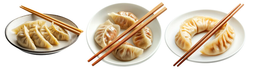 Steamed mandu dumplings placed in circular pattern on ceramic plate, isolated on white transparent background