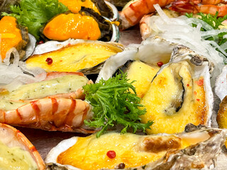 牡蠣と海老の洋風前菜 チーズ焼きシーフードオードブル