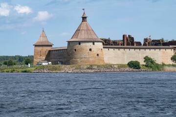 Fototapeta premium View of the ancient fortress Oreshek (Noteburg) on a sunny July day. Shlisselburg, Russia