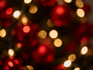 Obraz premium Crimson and Gold: Abstract Holiday Bokeh