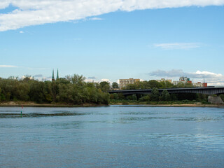 Obraz premium Wonderful landscape of Vistula river crossing Warsaw