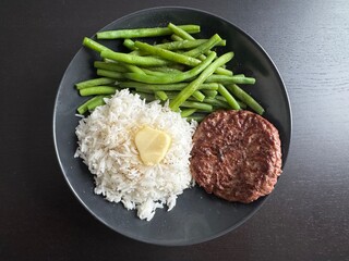 minced meat with vegetables