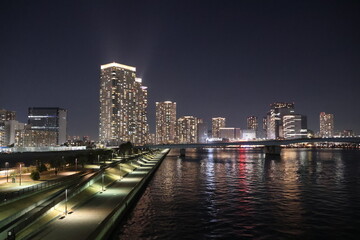 Obraz premium Tokyo waterfront at night