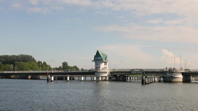 Schlei Bridge in Kappeln is a double-leaf bascule bridge