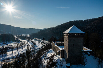 Muszyna Baszta zima  © Maciej G. Szling