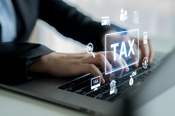 Currency exchange and fintech innovation in global money transfer, digital currency conversion, secure currency exchange platforms, and next-generation money exchange technologies. Spline