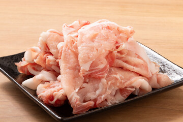 ［沖縄県産］あぐー豚ロース切り落とし（しゃぶしゃぶ用）