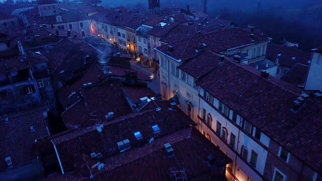 Biella, Italy - Cold and Foggy Medieval Village, Cityscape - Cinematic Sky View
Explore the charm of Biella, Italy, from the top of the hill, offering an incredible sky view and cityscape. Enjoy cinem