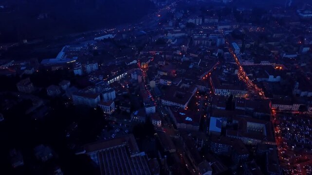 Biella, Italy - Cold and Foggy Medieval Village, Cityscape - Cinematic Sky View
Explore the charm of Biella, Italy, from the top of the hill, offering an incredible sky view and cityscape. Enjoy cinem