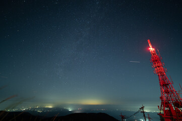 鰐塚山電波塔からの夜空