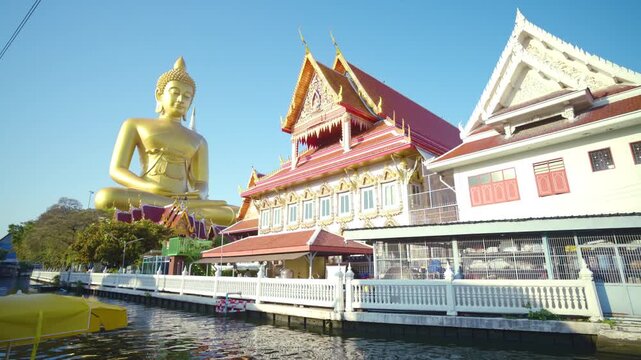 Big Golden Buddha Dhammakaya Tep Mongkol Buddha at Wat Paknam Bhasicharoen temple sightseeing travel in Bangkok Thailand 