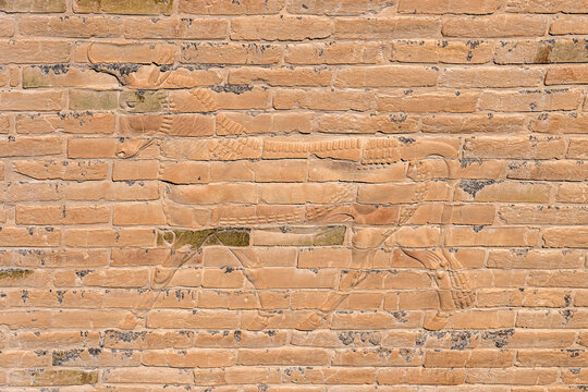 Architectural detail of Babylonian fresco, Iraq