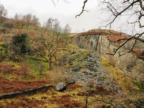 Ingleton Waterfalls Trail, Yorkshire &ndash; Scenic Forest Waterfall Landscape