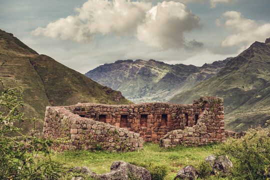 Scenic view with the Inti Watana ruins along the hiking path from the Pisac Archaeological Park to Pisac town in the Sacred Valley of Peru
