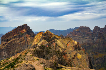 Obraz premium The mountain range of Pico Ruivo