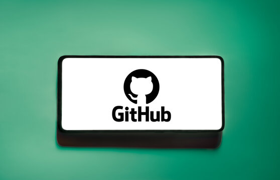Github logo on screen, green background. Link&ouml;ping, &Ouml;sterg&ouml;tland, Sweden. 01-20-2026.