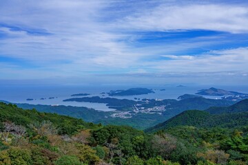 Fototapeta premium 伊勢湾を望む絶景 展望台からの絶景 海と山の豊かな自然