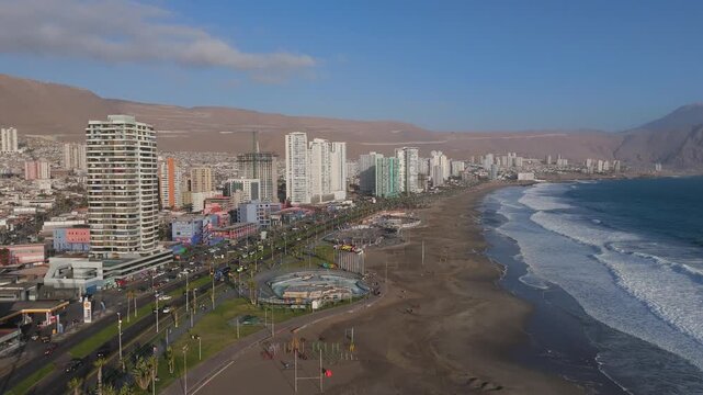  Iquique ciudad costanera playa pacifico Chile