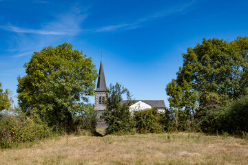 Eglise de Saint-Pierre-le-Chastel (Puy-de-D&ocirc;me, France)