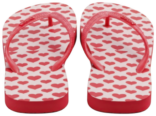 Red flip-flop png Heart patterned sandal cutout Summer thong png Casual footwear cutout Fashionable slipper png Love themed shoe cutout isolated transparent background image