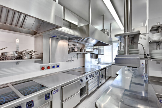 High-End Restaurant Kitchen Setup