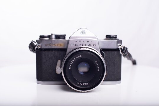 Barcelona, Catalonia, Spain: January 18, 2026  Pentax Spotmatic 35 mm SLR camera on a white background, manufactured between 1964 and 1976, and was one of the first to popularize TTL light metering.