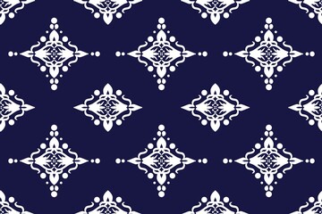 Ornate vintage damask seamless floral pattern featuring antique baroque ornament for vwallpaper textile fabric and elegant retro art decoration backgrounds
