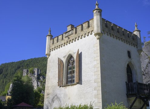 Hunting tower and castle ruins of, Th&ouml;rl, Styria, Austria