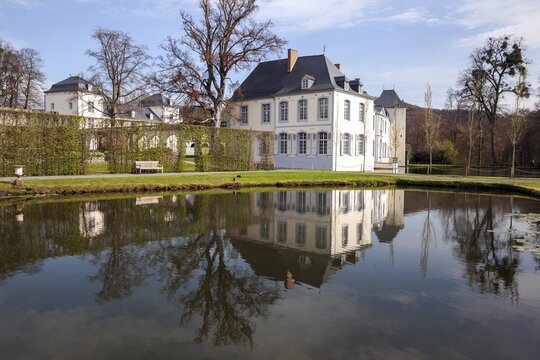 Annevoie Castle, Ch&acirc;teau d'Annevoie, Municipality of Anh&eacute;e, Province of Namur Wallonia, Belgium