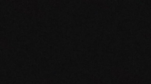 Zoom out light Light Reverse Transition for pulling back video camera move.