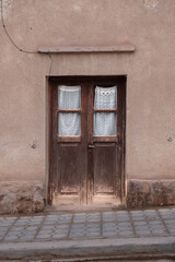 Fototapeta premium door of a house in Tilcara, Jujuy, Argentina