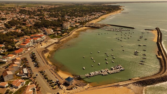 Vue a&eacute;rienne de Jard-sur-mer