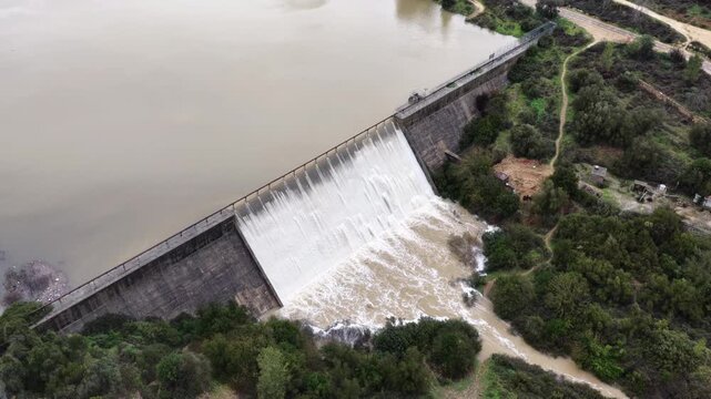 Aerial Beit Zeit dam near Jerusalem Israel reservoir

Drone footage shows Beit Zeit dam overflow near Jerusalem Israel on 20 January 2026 winter
