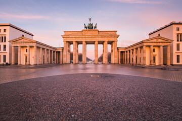 Brandenburger Tor, Pariser Platz, Berlin, Deutschland © Rainer Mirau