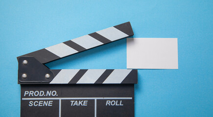 Obraz premium Black clapper board with a empty card.