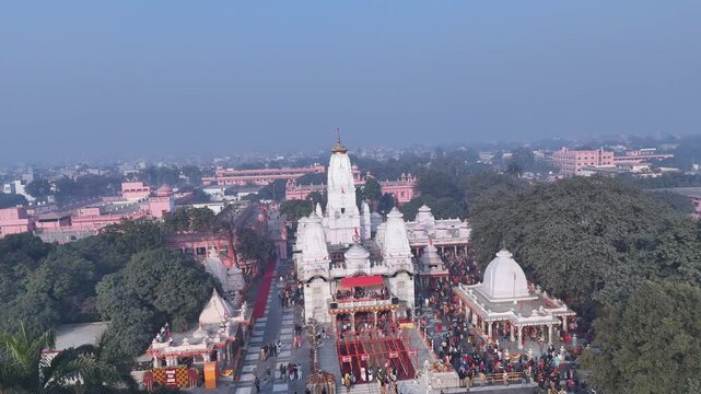 Gorakhnath Temple in Gorakhpur is a major Hindu pilgrimage site dedicated to Guru Gorakhnath. It is also known for its historic association with the Nath sect, whose current head is Yogi Adityanath, t
