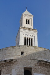 Fototapeta premium Cattedrale di Bari, il campanile