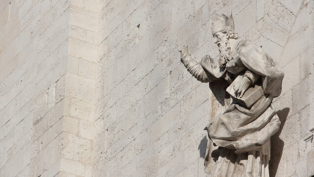 Cattedrale di Bari, particolare