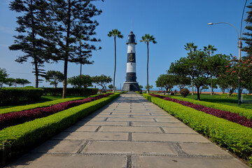 Strolling along the Malecon Miraflores enjoying a stunning views of la Costa Verde