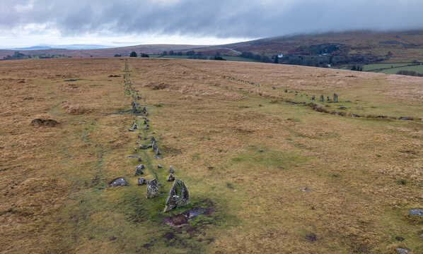 Historic stone rows on Dartmoor hills