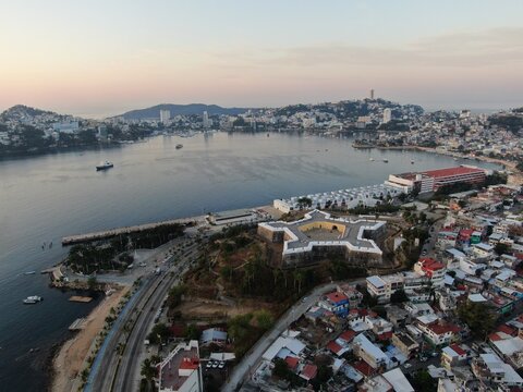 vista a&eacute;rea de la Bah&iacute;a de Acapulco