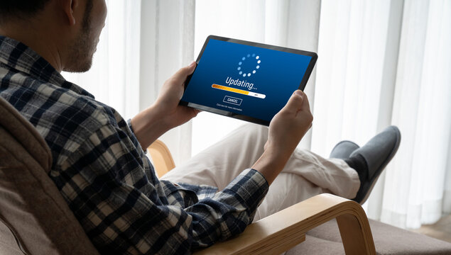 Software update on computer for modish version of device software upgrade