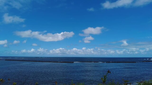 [4K] Driving Along the Sea of Japan Coastline: Vibrant Blue Sea and Sky on a Sunny Day 【4K】晴天の日本海沿いをドライブ：青い海と空、白い雲が広がる海岸線の爽快な風景素材 撮影日：20250815-1