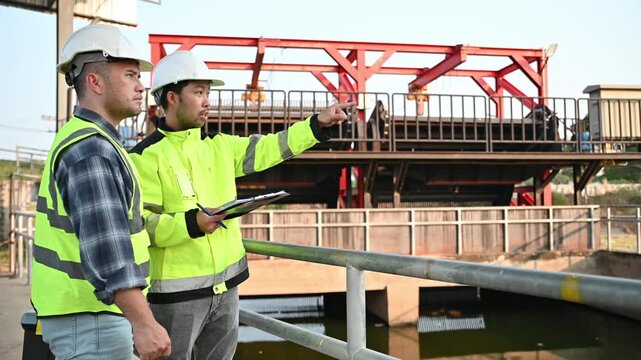 Engineers and expert inspectors are collaborating to plan the expansion of the wastewater treatment plant structure.