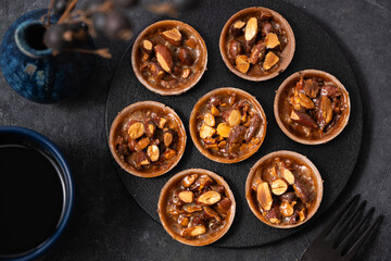 大人のイメージ　フロランタン