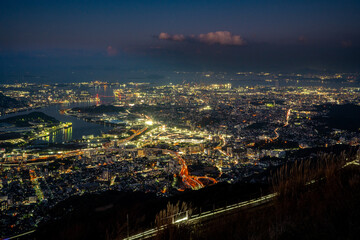 Fototapeta premium 皿倉山展望台から見る北九州市の夜景