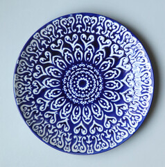 PIATTO DECORATIVO NEI COLORI DEL BLU E AZZURRO